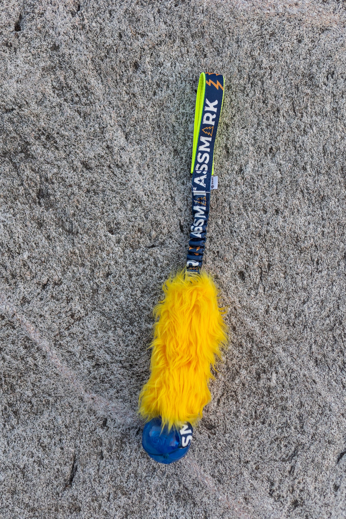 Fuskpäls Bungee Pipleksak med Kong Squeezz (SWE)