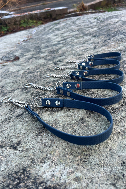 Agda halvstryp halsband med kedja