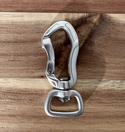 Koppel med aluminium karbinhake