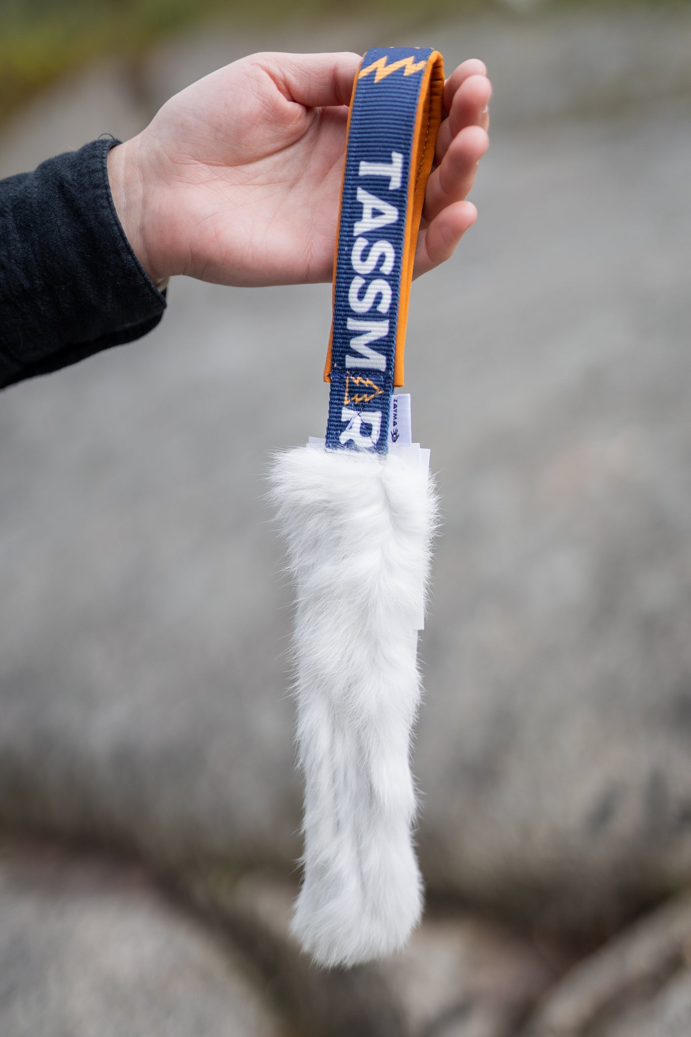 Fickleksak i kaninpäls med handtag